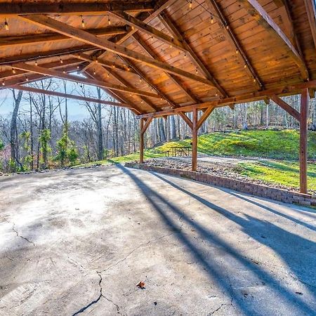Dog Friendly! Views! Hot Tub! Close To Pf! Gsmnp 세비어빌 외부 사진
