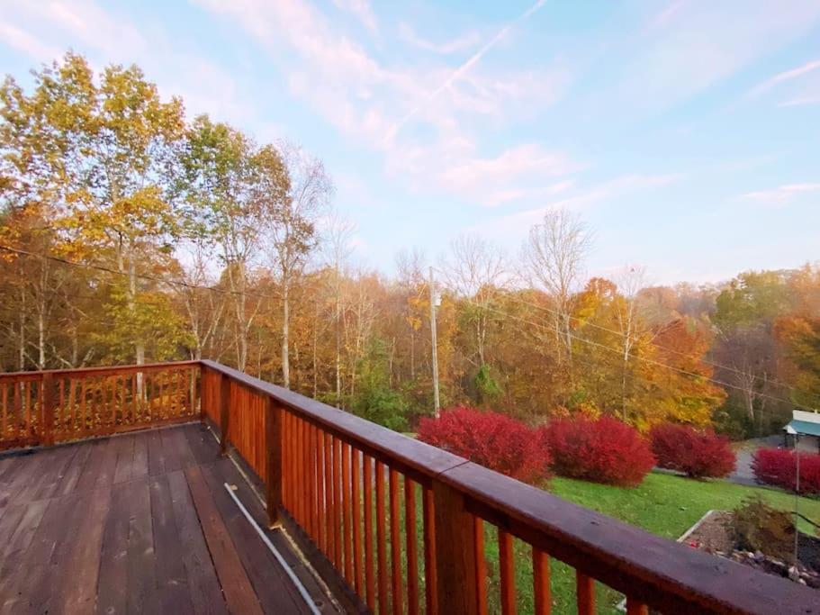 Dog Friendly! Views! Hot Tub! Close To Pf! Gsmnp 세비어빌 외부 사진