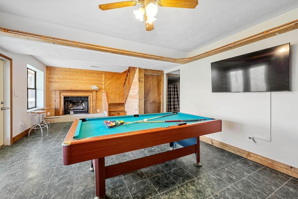 Dog Friendly! Views! Hot Tub! Close To Pf! Gsmnp 세비어빌 외부 사진